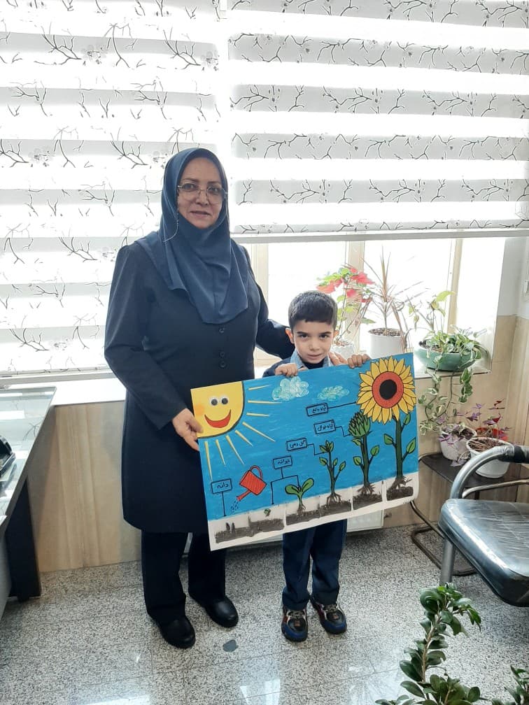 فعالیت هنری دانش آموزان